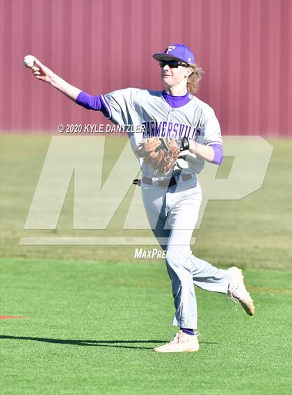 Thumbnail 1 in Wills Point vs Farmersville (Bells Invitational) photogallery.