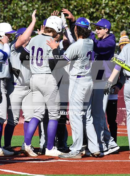 Thumbnail 1 in Wills Point vs Farmersville (Bells Invitational) photogallery.