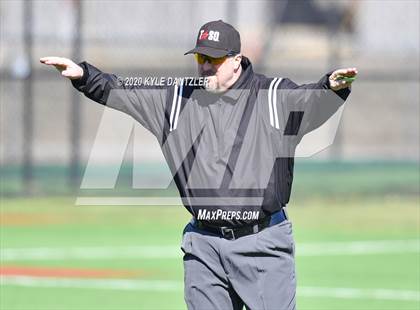 Thumbnail 3 in Wills Point vs Farmersville (Bells Invitational) photogallery.