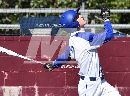 Thumbnail 3 in Wills Point vs Farmersville (Bells Invitational) photogallery.