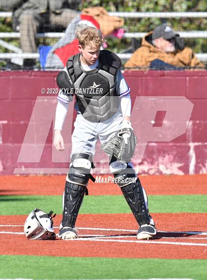 Thumbnail 1 in Wills Point vs Farmersville (Bells Invitational) photogallery.