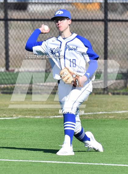 Thumbnail 3 in Wills Point vs Farmersville (Bells Invitational) photogallery.