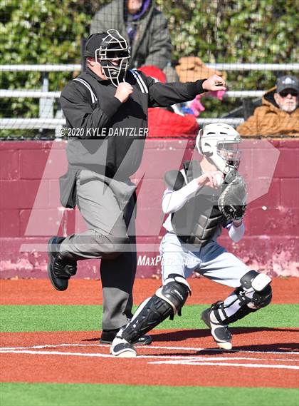 Thumbnail 1 in Wills Point vs Farmersville (Bells Invitational) photogallery.