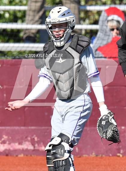 Thumbnail 1 in Wills Point vs Farmersville (Bells Invitational) photogallery.