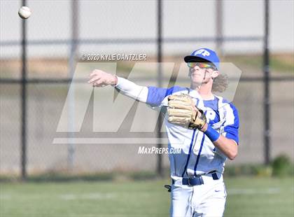 Thumbnail 1 in Wills Point vs Farmersville (Bells Invitational) photogallery.