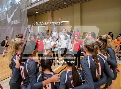 Thumbnail 3 in Mater Dei vs. Bishop Moore (Nike Tournament of Champions) photogallery.