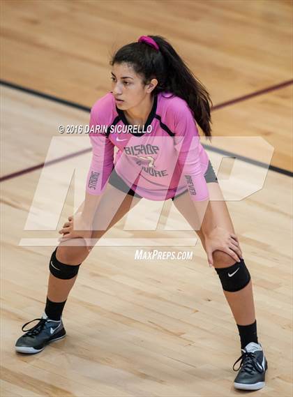 Thumbnail 3 in Mater Dei vs. Bishop Moore (Nike Tournament of Champions) photogallery.