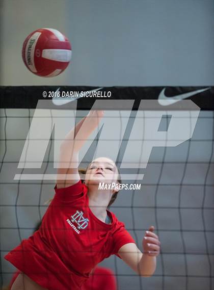 Thumbnail 1 in Mater Dei vs. Bishop Moore (Nike Tournament of Champions) photogallery.