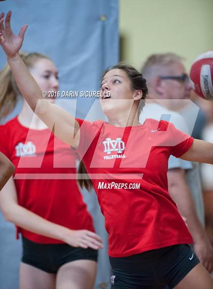 Thumbnail 2 in Mater Dei vs. Bishop Moore (Nike Tournament of Champions) photogallery.