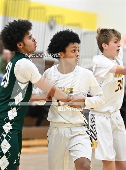 Thumbnail 3 in JV: George Washington @ Thomas Jefferson photogallery.