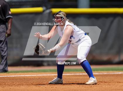 Thumbnail 2 in St. Patrick vs. Mantachie (MHSAA 3A Final) photogallery.