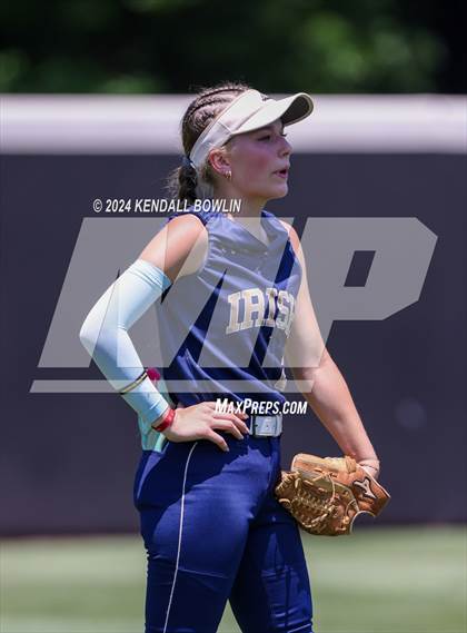 Thumbnail 1 in St. Patrick vs. Mantachie (MHSAA 3A Final) photogallery.