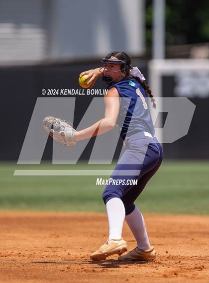 Thumbnail 3 in St. Patrick vs. Mantachie (MHSAA 3A Final) photogallery.