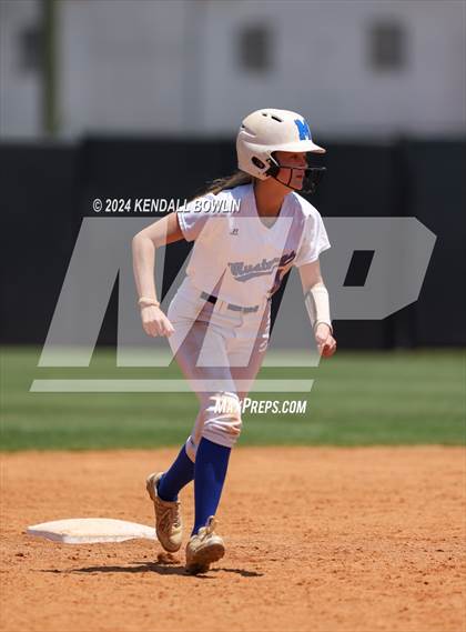 Thumbnail 1 in St. Patrick vs. Mantachie (MHSAA 3A Final) photogallery.