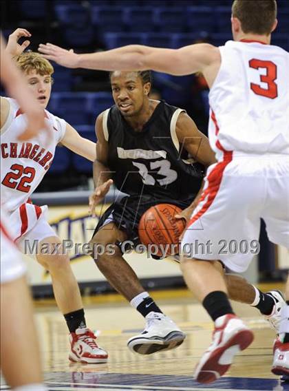 Thumbnail 1 in Hamilton vs. Richards (Converse Eastbay Classic)  photogallery.