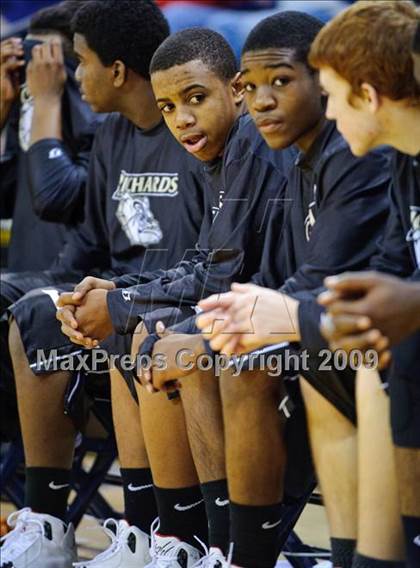 Thumbnail 3 in Hamilton vs. Richards (Converse Eastbay Classic)  photogallery.