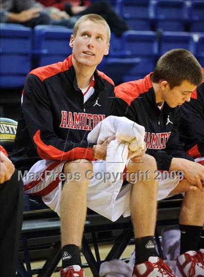Thumbnail 2 in Hamilton vs. Richards (Converse Eastbay Classic)  photogallery.