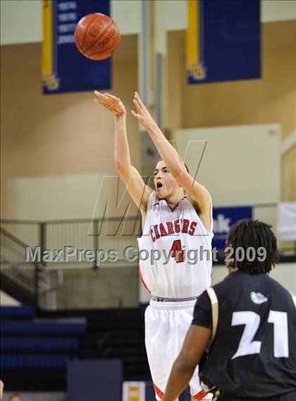 Thumbnail 2 in Hamilton vs. Richards (Converse Eastbay Classic)  photogallery.