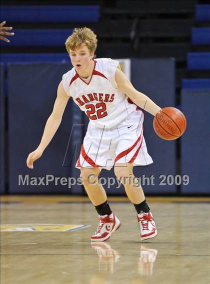 Thumbnail 3 in Hamilton vs. Richards (Converse Eastbay Classic)  photogallery.