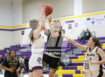 Thumbnail 1 in Beechcroft vs Bloom-Carroll (OHSAA D2 Sectional Final) photogallery.