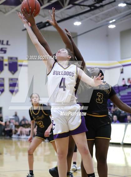Thumbnail 1 in Beechcroft vs Bloom-Carroll (OHSAA D2 Sectional Final) photogallery.