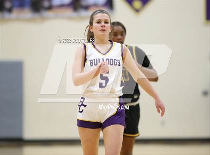 Thumbnail 3 in Beechcroft vs Bloom-Carroll (OHSAA D2 Sectional Final) photogallery.