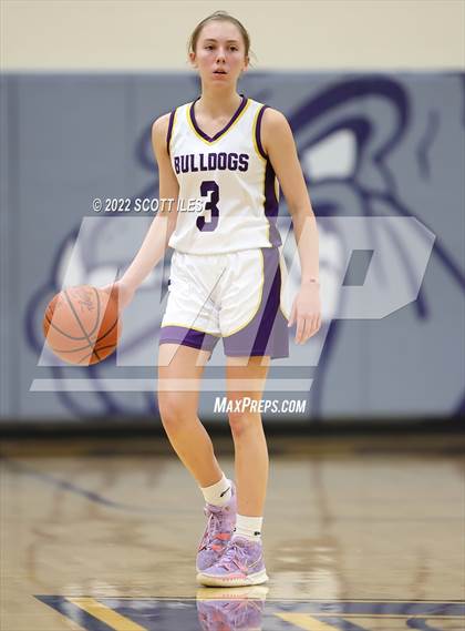 Thumbnail 2 in Beechcroft vs Bloom-Carroll (OHSAA D2 Sectional Final) photogallery.