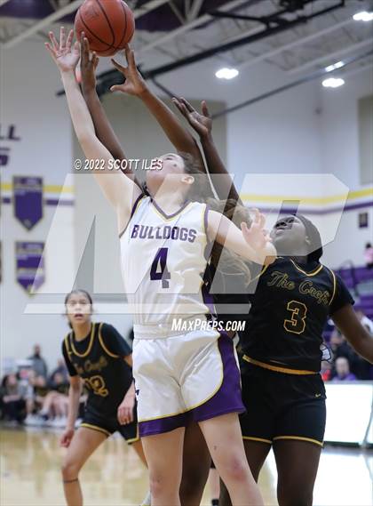 Thumbnail 2 in Beechcroft vs Bloom-Carroll (OHSAA D2 Sectional Final) photogallery.