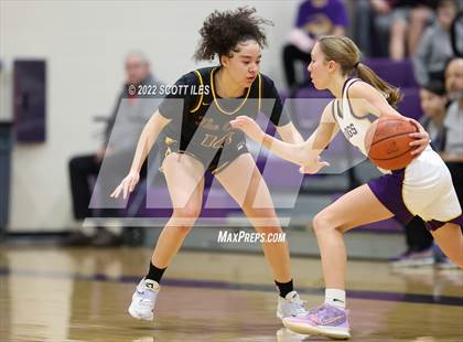 Thumbnail 3 in Beechcroft vs Bloom-Carroll (OHSAA D2 Sectional Final) photogallery.