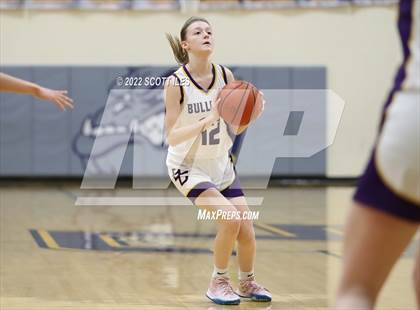 Thumbnail 3 in Beechcroft vs Bloom-Carroll (OHSAA D2 Sectional Final) photogallery.