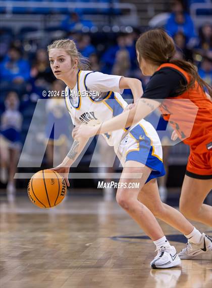 Thumbnail 3 in Fernley vs. Lowry (NIAA 3A State Championship) photogallery.