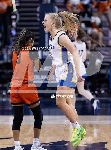 Thumbnail 3 in Fernley vs. Lowry (NIAA 3A State Championship) photogallery.