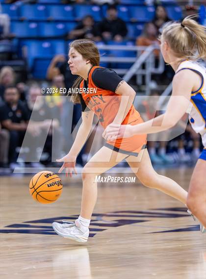 Thumbnail 2 in Fernley vs. Lowry (NIAA 3A State Championship) photogallery.