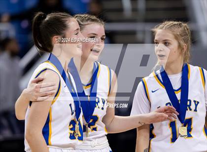 Thumbnail 1 in Fernley vs. Lowry (NIAA 3A State Championship) photogallery.