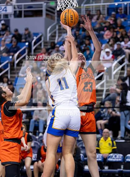 Thumbnail 2 in Fernley vs. Lowry (NIAA 3A State Championship) photogallery.