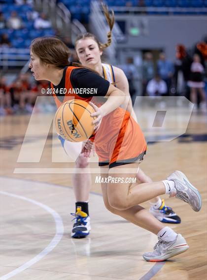 Thumbnail 2 in Fernley vs. Lowry (NIAA 3A State Championship) photogallery.