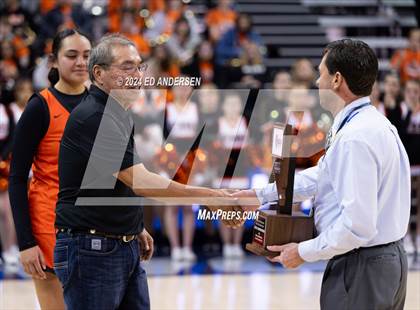 Thumbnail 2 in Fernley vs. Lowry (NIAA 3A State Championship) photogallery.