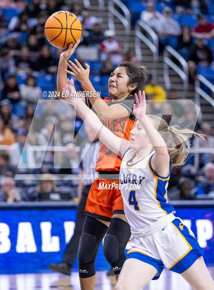 Thumbnail 1 in Fernley vs. Lowry (NIAA 3A State Championship) photogallery.