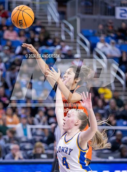 Thumbnail 2 in Fernley vs. Lowry (NIAA 3A State Championship) photogallery.