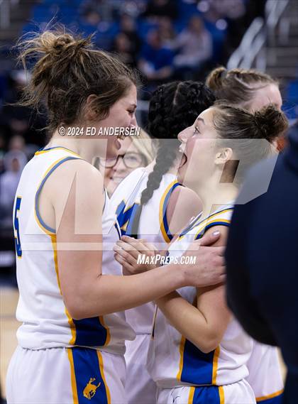 Thumbnail 2 in Fernley vs. Lowry (NIAA 3A State Championship) photogallery.
