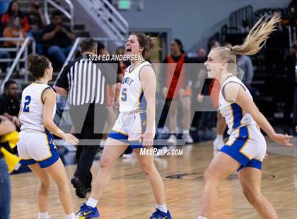 Thumbnail 1 in Fernley vs. Lowry (NIAA 3A State Championship) photogallery.