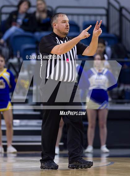 Thumbnail 1 in Fernley vs. Lowry (NIAA 3A State Championship) photogallery.