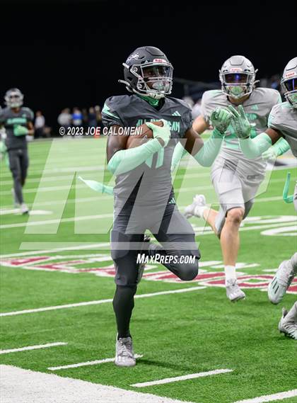 Thumbnail 3 in 2023 All American Bowl photogallery.