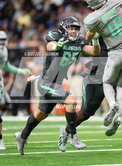 Thumbnail 2 in 2023 All American Bowl photogallery.