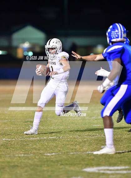 Thumbnail 2 in Iona @ Checotah (OSSAA 3A Round 1 Playoff)  photogallery.