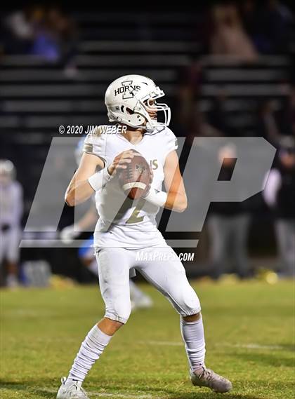 Thumbnail 3 in Iona @ Checotah (OSSAA 3A Round 1 Playoff)  photogallery.