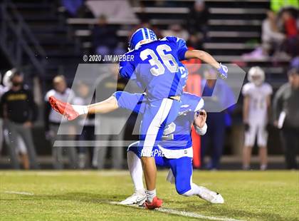 Thumbnail 2 in Iona @ Checotah (OSSAA 3A Round 1 Playoff)  photogallery.