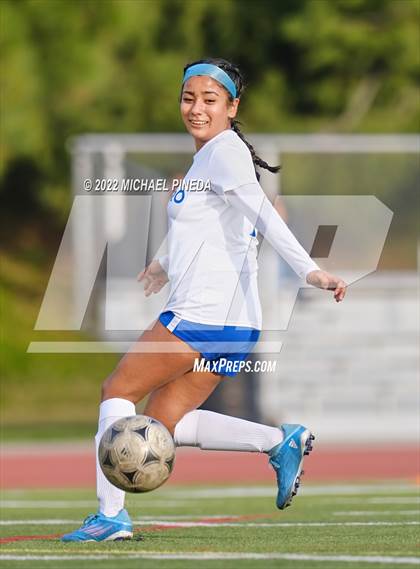 Thumbnail 3 in El Toro @ Beckman photogallery.