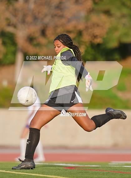 Thumbnail 2 in El Toro @ Beckman photogallery.