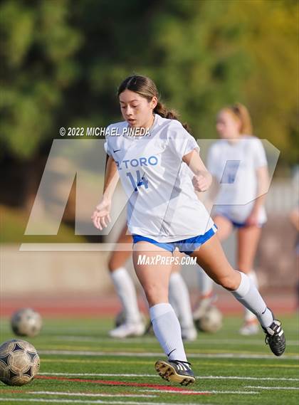 Thumbnail 2 in El Toro @ Beckman photogallery.